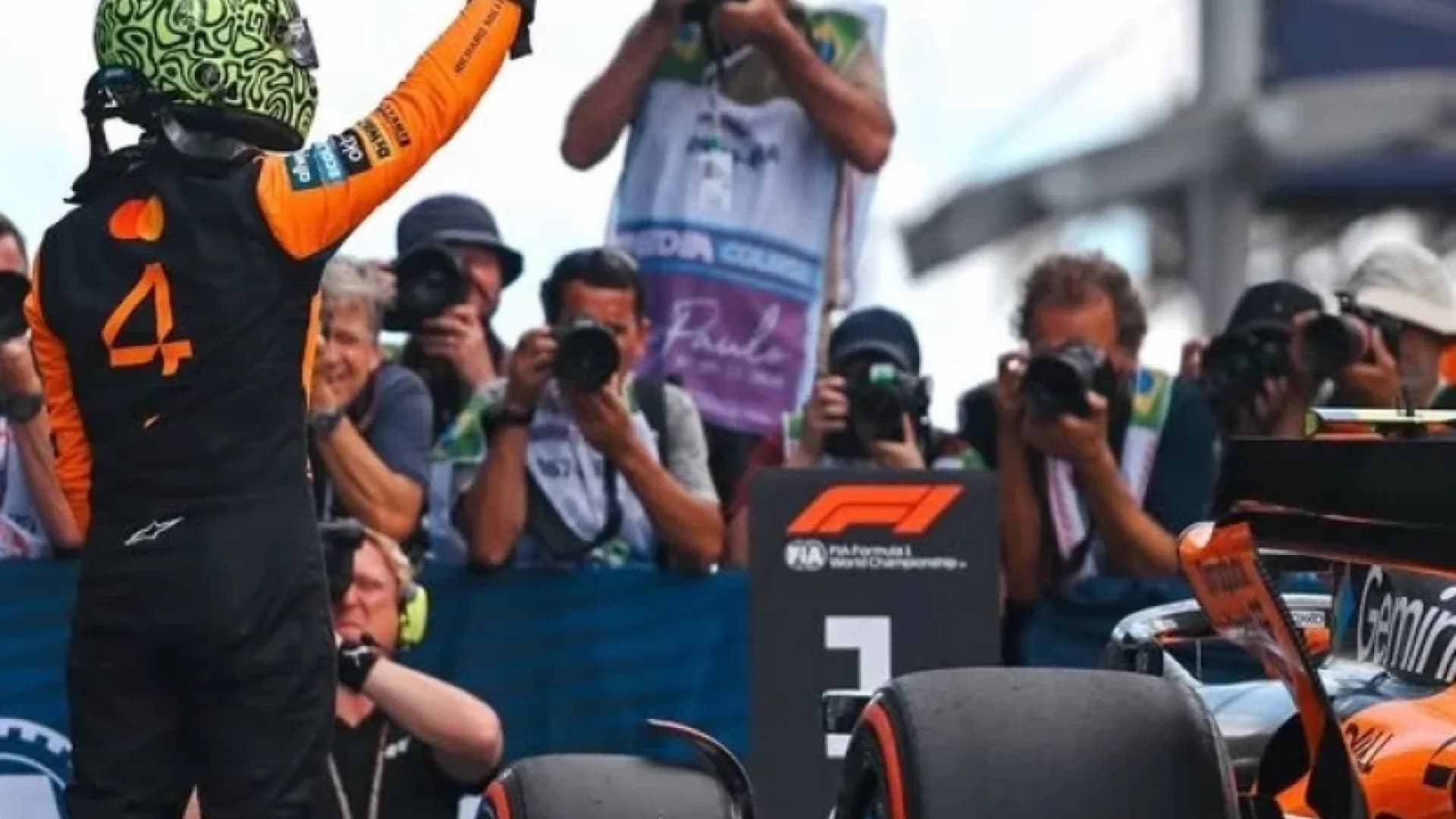 Imagem de capa da notícia: Lando Norris conquista a pole position no GP de São Paulo