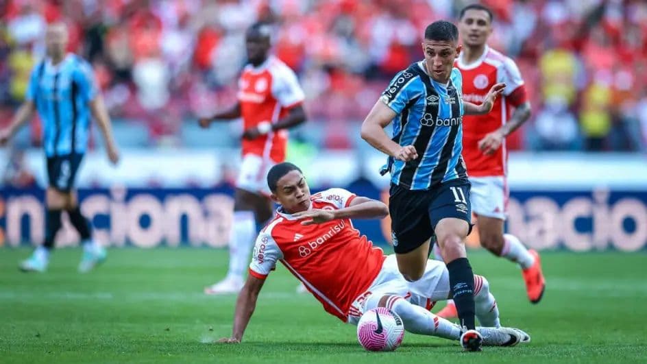 Imagem de capa da notícia: Fim de semana movimentado no futebol brasileiro com clássicos estaduais