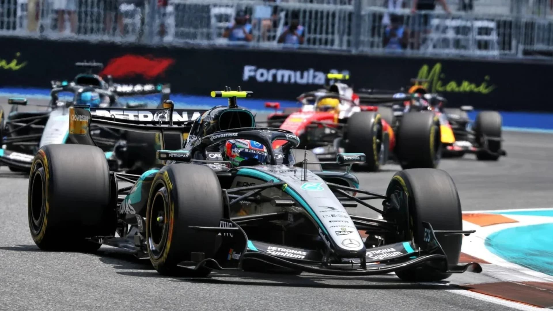 Imagem de capa da notícia: KIMI ANTONELLI DEVE SE TORNAR O CAMPEÃO MAIS JOVEM DA FÓRULA 1 NO GP DO MÉXICO!